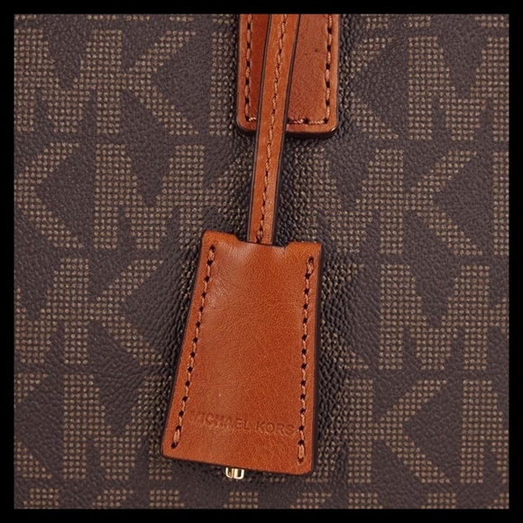 Michael Kors Hamilton Large North South Logo Tote - Picture 7 of 12